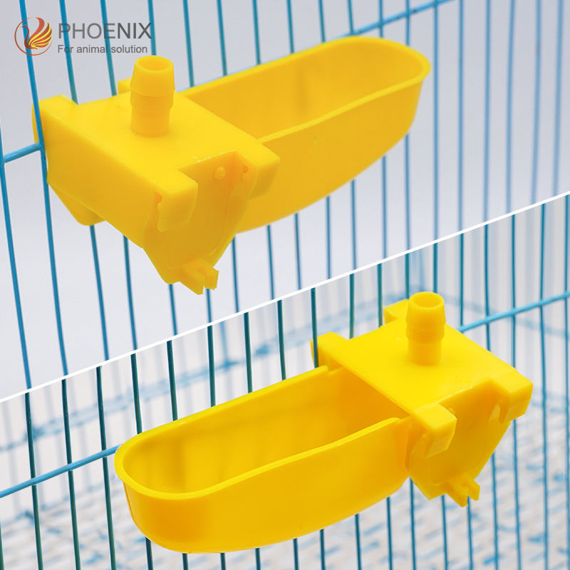 Automatic Drinker Plastic Chicken Nipple Drinker Poultry Quail Cup Feeder Drinker Ph-52